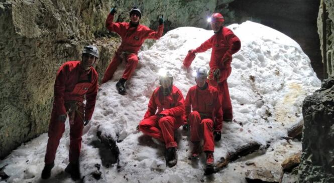 Spéléo pour tou-te-s, avec le groupe MTPH ! image article