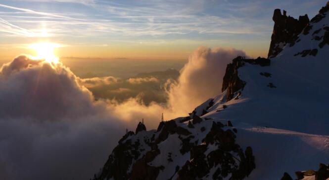 "Le grand écart : Divorce consommé entre escalade et alpinisme" image article