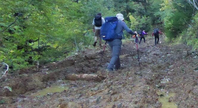 A l'épreuve de la gadoue sur le flanc de l'Outheran image article