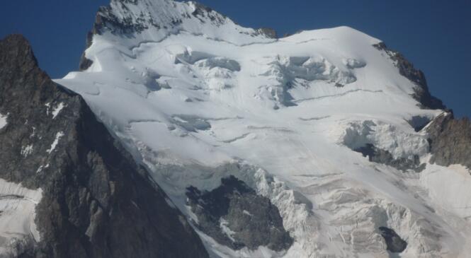Alpinisme dans les Ecrins image article