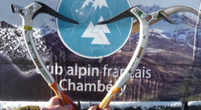 Les Valentines et les Valentins en cascade de glace et ski de fond image article