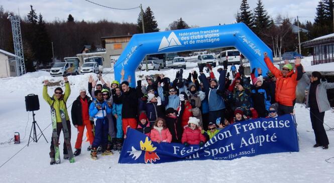 Le caf fait du snooc avec le cdsa. image article