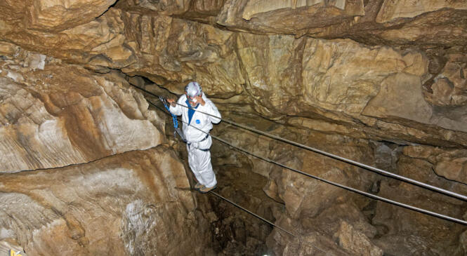 3 activités en Dévoluy : Via Souterrata, Via Ferrata et Rando au Pic de Bure image article