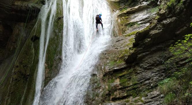 Apprentis canyonneurs – c’est parti ! image article