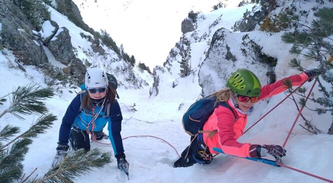 Groupe filles de l'école d'aventure : il reste quelques places ! image article