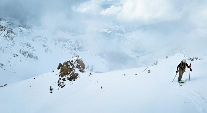 SKI QUEYRAS - SESSION 2 : LES RETOURS D'EST N'ONT QU'À BIEN SE TENIR ! image article