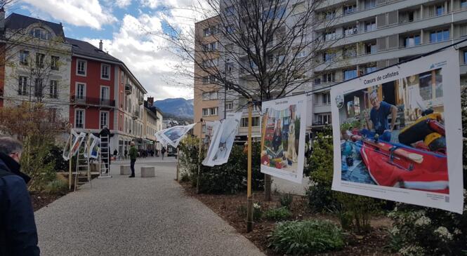 La CAF de Chambéry s'expose à la gare pour les 150 ans image article