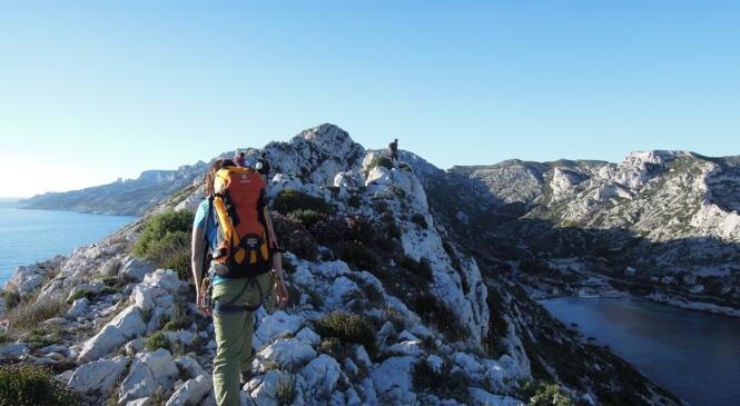 Rassemblement escalade de la Toussaint dans les Calanques image article
